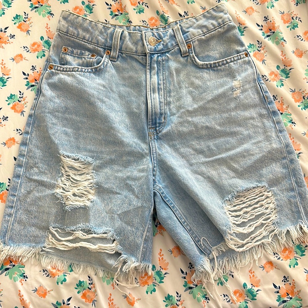 H&M Bermuda Ripped Shorts